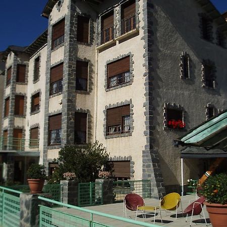 Hostal Rita Belvedere Puigcerda Exterior photo
