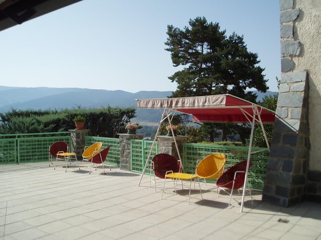 Hostal Rita Belvedere Puigcerda Exterior photo