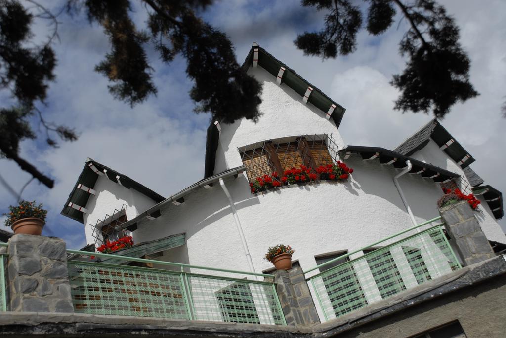 Hostal Rita Belvedere Puigcerda Exterior photo