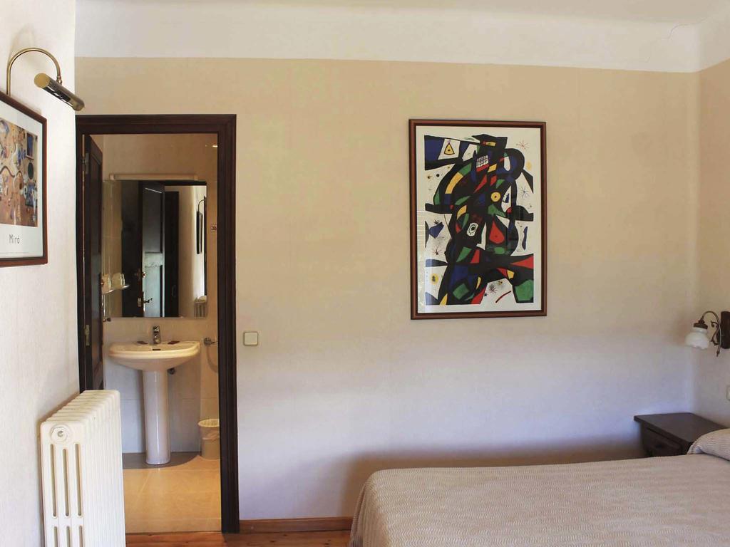 Hostal Rita Belvedere Puigcerda Exterior photo